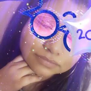 Meet your Posher, Tania